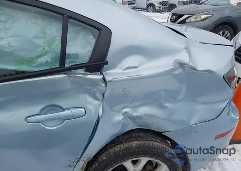 2008 Mazda Mazda3 I Touring Value z USA, uszkodzony, nr VIN JM1BK32FX81140097